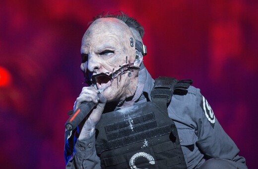 Slipknot: O Corey Taylor επανακυκλοφορεί το εμβληματικό περιοδικό «Famous Monsters»