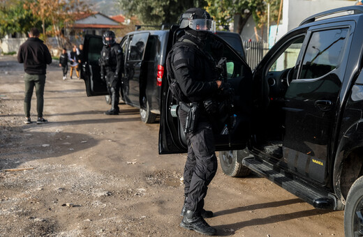 Δυτική Αττική: Σε εξέλιξη η αστυνομική επιχείρηση- Επτά συλλήψεις για ναρκωτικά