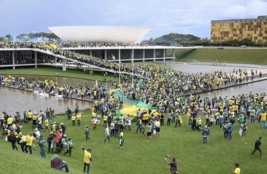 Βραζιλία: Εισβολή οπαδών του Μπολσονάρου στο Κογκρέσο, το προεδρικό μέγαρο και το Ανώτατο Δικαστήριο