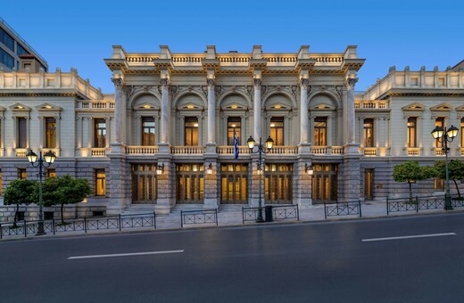 Εξωτερική άποψη του Εθνικού Θεάτρου.