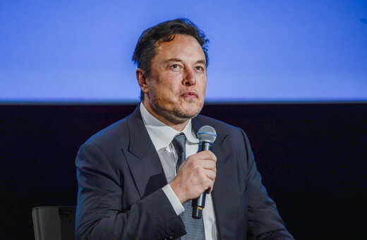 Έλον Μασκ: Δεν παίρνει μισθό από την Tesla εδώ και χρόνια, αλλά τα κέρδη του είναι σημαντικά