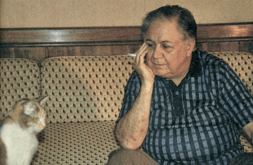 Μια άγνωστη πολιτική συνέντευξη του Μάνου Χατζιδάκι
