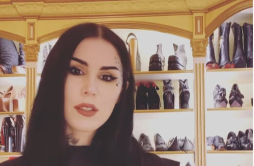 Η Kat Von D βγάζει σε δημοπρασία πάνω από 130 σπάνια παπούτσια- «Έμεινα έγκυος και μεγάλωσαν τα πόδια μου»