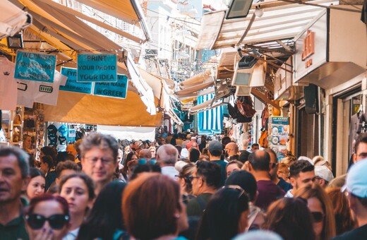 Κατώτατος μισθός: Ποιοι θα επωφεληθούν από την αύξηση - Ανακοινώσεις μες στην εβδομάδα