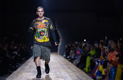 Ο Jeremy Scott αποχωρεί αποχωρεί από τον οίκο Moschino 