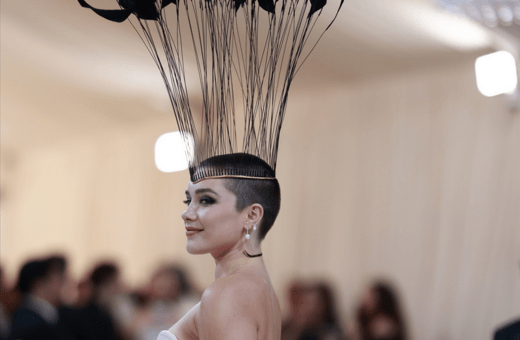 Met Gala 2023: Η Φλόρενς Πιού με νέο ξυρισμένο λουκ