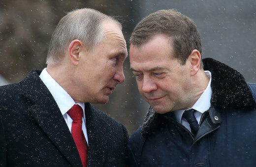 Ρωσία: Ο Μεντβέντεφ εισηγείται την «εξόντωση» του Ζελένσκι και της «κλίκας» του