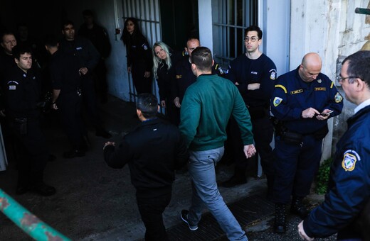 Δίκη Άλκη Καμπανού: «Ήταν κάτω και τον κλωτσούσαν 3-4 άτομα» κατέθεσε κατηγορούμενος