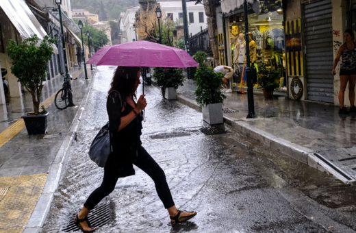 Καιρός: Βροχές, καταιγίδες και χαλάζι σήμερα- Πότε θα «χτυπήσει» η κακοκαιρία την Αττική