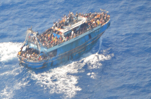 Ναυάγιο στην Πύλο: «Περίπου 600 άτομα στο αλιευτικό», λέει ο επικεφαλής της Frontex