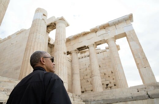 Ο Μπάρακ Ομπάμα στο Μουσείο Ακρόπολης: «Γιατί δεν ζητάτε και την έκτη Καρυάτιδα;»