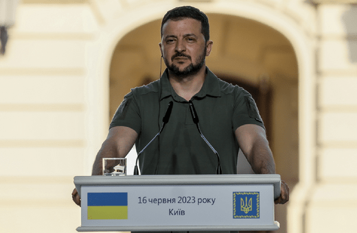 Ουκρανία: Επί τάπητος το «ειρηνευτικό σχέδιο» του Ζελένσκι