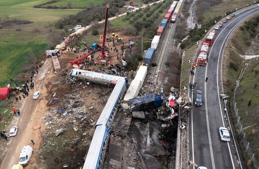 Τέμπη: Στη Βουλή η δικογραφία για τη σύμβαση «717» - Ποιους πρώην υπουργούς αφορά