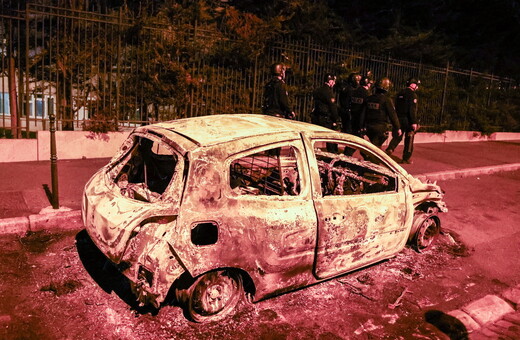 Γαλλία: Ρεκόρ συλλήψεων την τέταρτη νύχτα επεισοδίων στη Γαλλία- «Αίσθημα ευθύνης» ζητά ο Μακρόν