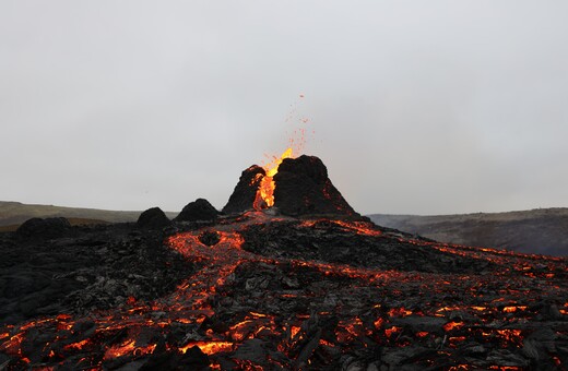 Ισλανδία: Φόβοι για έκρηξη ηφαιστείου κοντά στο Ρέικιαβικ -1.800 σεισμοί σε μερικές ώρες