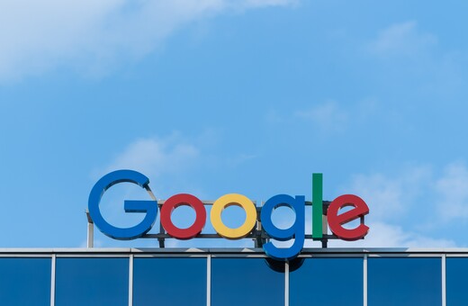 Google: Κατηγορίες ότι έκλεψε δεδομένα από εκατομμύρια χρήστες - Για να εκπαιδεύσει AI εργαλεία