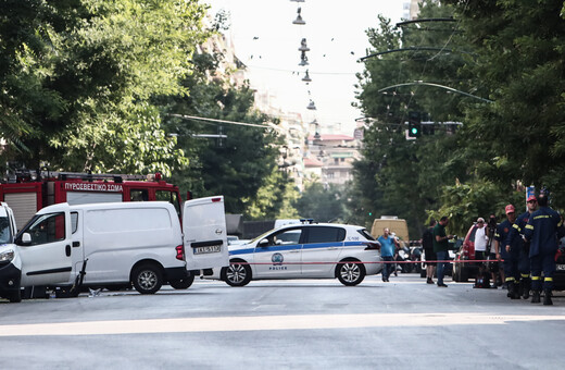 Δύο εκρήξεις μηχανισμών στην Τεκτονική Στοά - Μεγάλη κινητοποίηση των αρχών