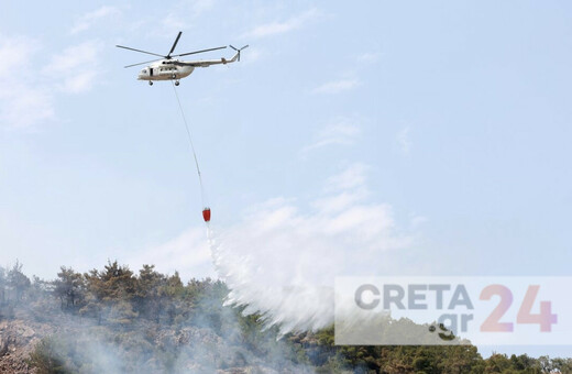Φωτιά την Ιεράπετρα - Σηκώθηκαν δύο εναέρια μέσα
