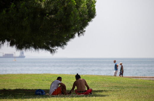 Καύσωνας «Κλέων»: 43°C βαθμοί και αφρικανική σκόνη - Οι περιοχές με τις υψηλότερες θερμοκρασίες