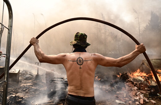 Λέκκας για φωτιές: «Kίνδυνος ερημοποίησης του λεκανοπεδίου» από τις συνεχείς πυρκαγιές