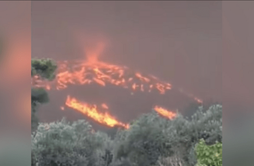 «Έκρηξη» της φωτιάς στη Ρόδο σήμερα, δημιουργήθηκε πυροστρόβιλος