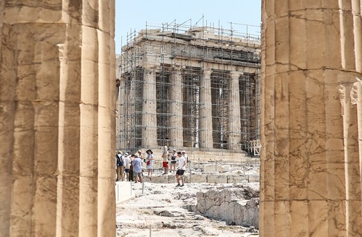 Αστική θερμονησίδα: Πώς έγινε φούρνος η Αθήνα και τι κάνουν άλλες πόλεις της Ευρώπης