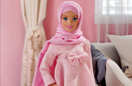 ‘Hijarbie’: Η Barbie με τη μαντίλα επιστρέφει 