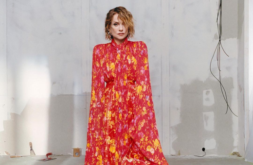 Η Isabelle Huppert πρέσβειρα του οίκου Balenciaga 