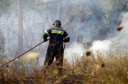 Άγιος Στέφανος: Ποινική δίωξη στον 87χρονο που συνελήφθη για εμπρησμό