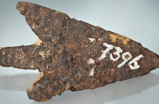 Ελβετία: Βέλος 3.000 ετών που κατασκευάστηκε από μετεωρίτη, ανακάλυψαν οι αρχαιολόγοι