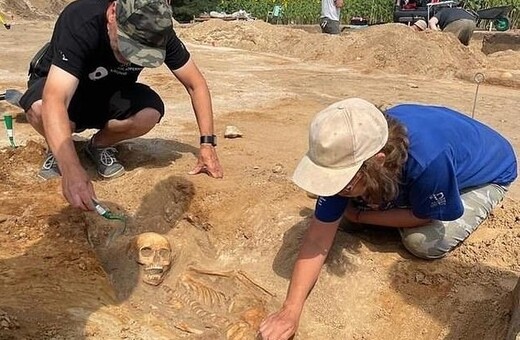 Τάφο παιδιού – βαμπίρ αποκάλυψε η αρχαιολογική σκαπάνη σε περιοχή βόρεια της Πολωνίας