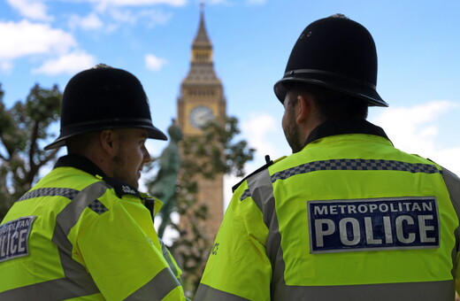 Ομοφοβική επίθεση στο Λονδίνο- Άγνωστος μαχαίρωσε δύο άνδρες