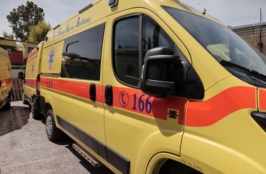 Τροχαίο ατύχημα στη Θεσσαλονίκη: Γυναίκα παρασύρθηκε από λεωφορείο – Τραυματίστηκε στο κεφάλι