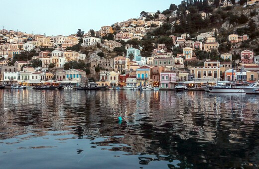 Σύμη: Νεκρός 19χρονος επιβάτης τουριστικού πλοίου
