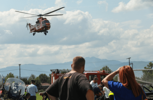 Κακοκαιρία Daniel: Απεγκλωβισμοί και μεταφορά τροφίμων με ελικόπτερα στο ανατολικό Πήλιο