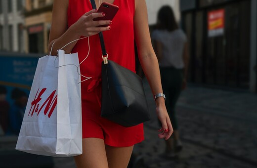 H&M starts charging shoppers for online returns