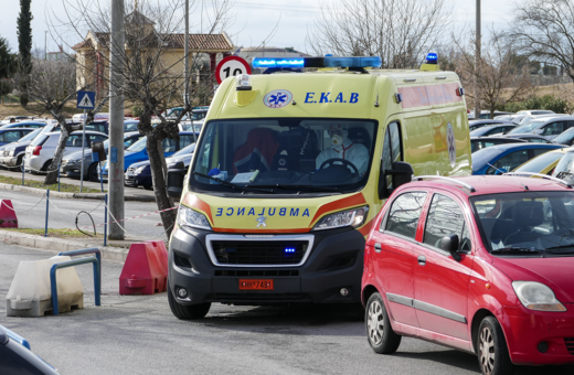 Λάρισα: Παράσυρση ανηλίκου ποδηλάτη από αυτοκίνητο