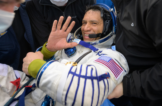 NASA: Ο Φρανκ Ρούμπιο επέστρεψε στη Γη μετά από 371 ημέρες στο διάστημα