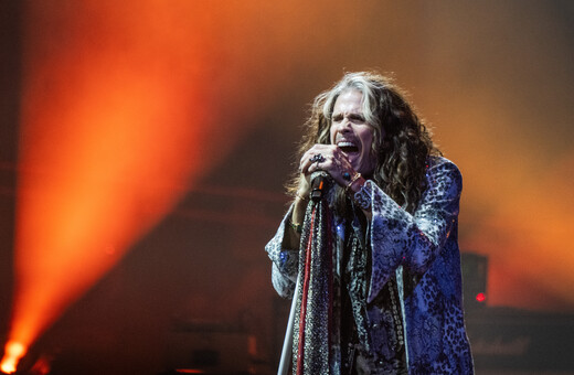Οι Aerosmith αναβάλλουν την αποχαιρετιστήρια περιοδεία τους λόγω του Steven Tyler 