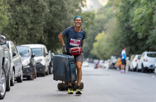 Η Ιταλία δεν αντέχει άλλο από τα σκουπίδια- Αλλά αυτό το «πράσινο» άθλημα δίνει τη λύση