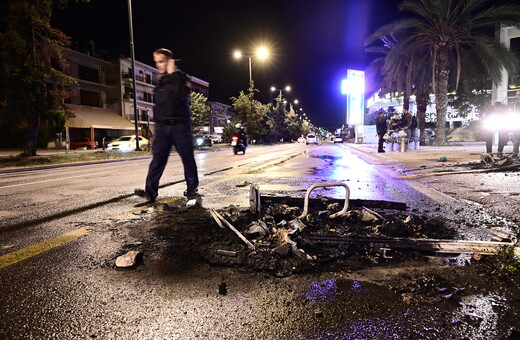 Νέα επεισόδια για τον θάνατο του 17χρονου: Κλειστή η λεωφόρος ΝΑΤΟ