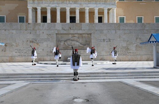 Δημοσκόπηση Pulse: Ο ΣΥΡΙΖΑ έχασε 2,5 μονάδες, σε 1 εβδομάδες