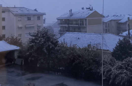Η κακοκαιρία έφερε χιόνι στην πόλη της Φλώρινας