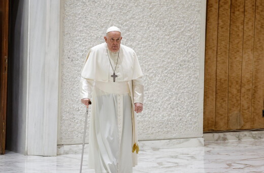 Πάπας Φραγκίσκος: «Όπως βλέπετε, είμαι ζωντανός»