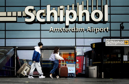 Άμστερνταμ: Ακυρώσεις πτήσεων λόγω χιονόπτωσης 