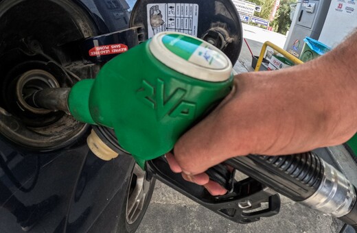 ΑΑΔΕ: Έρχεται μέχρι και λουκέτο σε βενζινάδικα για λαθρεμπόριο και φοροδιαφυγή