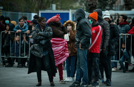 Άδεια παραμονής σε μετανάστες που συμπληρώνουν τρία χρόνια στην Ελλάδα – Οι προϋποθέσεις