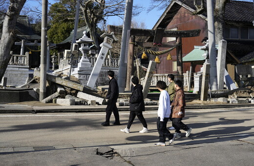 Σεισμός στην Ιαπωνία: Στους 48 ανέρχονται οι νεκροί- Διαρκείς κλήσεις για βοήθεια
