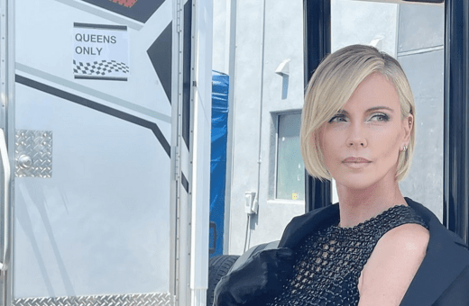 «Μην τα παρατάτε»: Η Σαρλία Θερόν εκφράζει την υποστήριξή της στην κοινότητα των drag queens