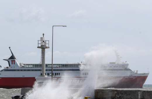 Απαγορευτικό απόπλου στα περισσότερα λιμάνια- Άνεμοι έως 9 μποφόρ στο Αιγαίο